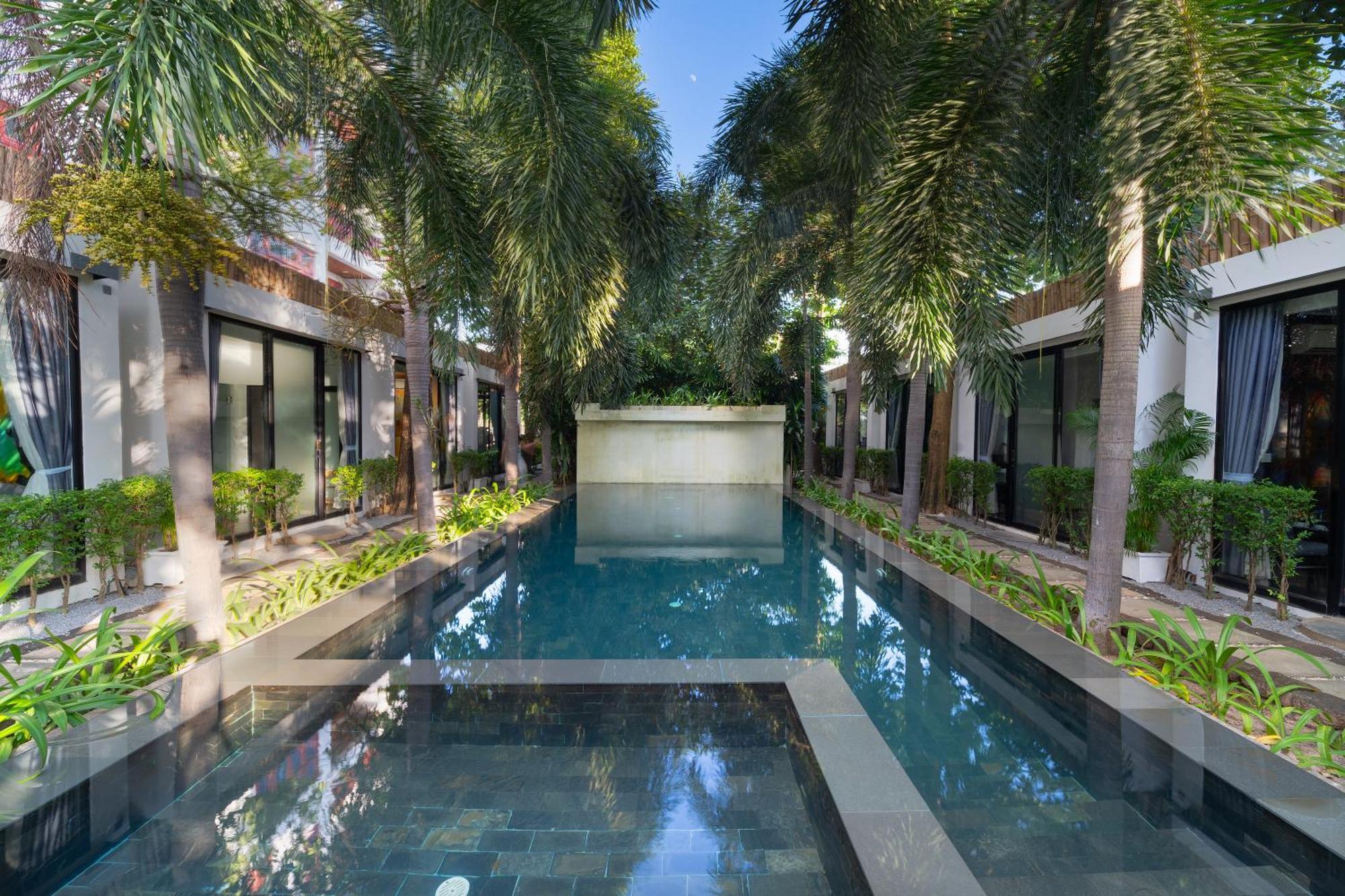 Tunnel Urban Retreat Hotel Siem Reap Buitenkant foto